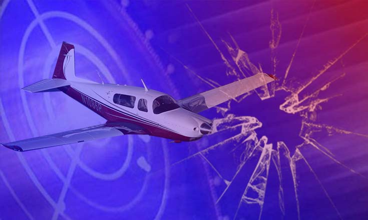 Small plane crashes in swampy area at Leesburg International Airport
