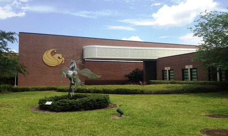 UCF campus on shot lockdown after report of man with possible gun